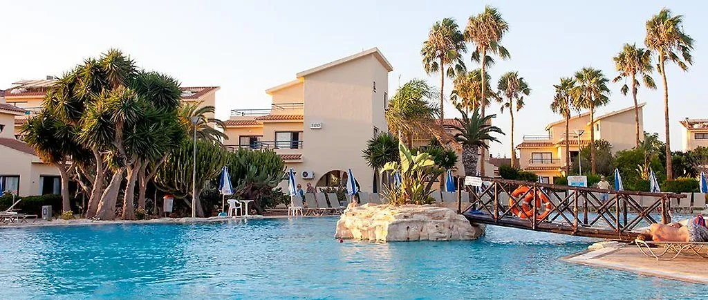 Apartahotel Makronisos Village Ayia Napa