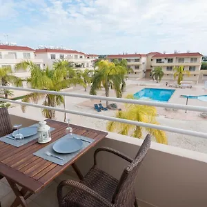 Narcissos Nissi D9 Apartament
